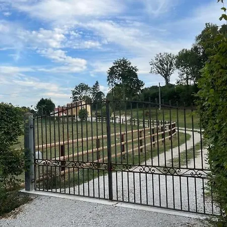 La Maison Du Perche Avec Jacuzzi Feriehus