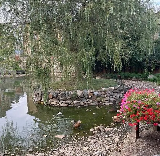 La Maison Du Perche Avec Jacuzzi Semesterbostad